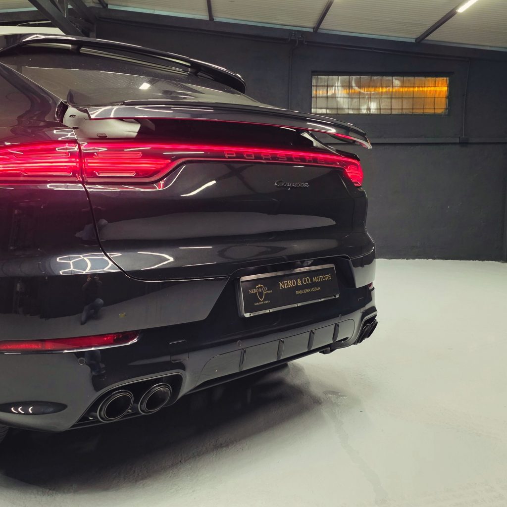 PORSCHE CAYENNE COUPE E-HIBRYD 2021