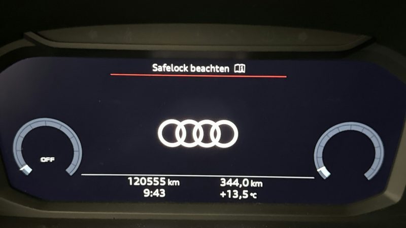 4906